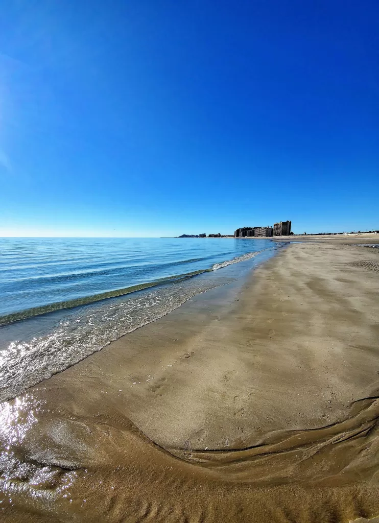 Rocky Point Mexico Rv Parks: Ultimate Guide 2025 7 Long stretch of quiet beach, soft surf, clear water in puerto penasco, mexico