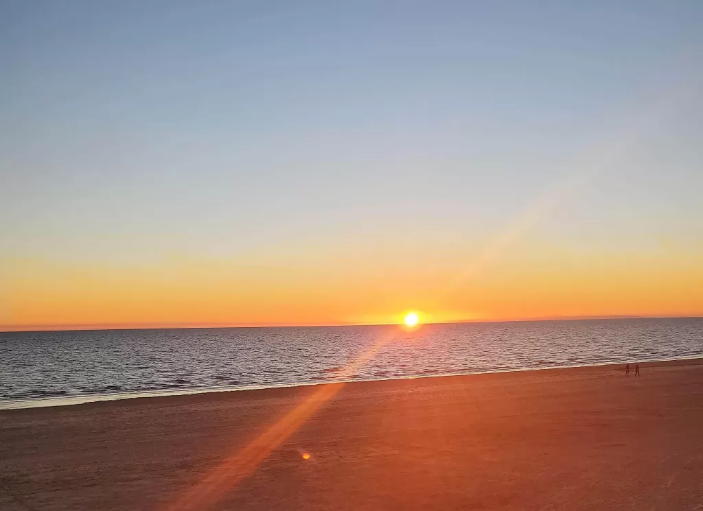 38 Super Fun Things To Do In Puerto Penasco 2025 202 Spectacular sunset on the rocky point beaches.