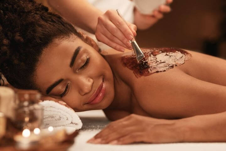 40+ Fascinating Things To Do In Vegas Besides Gamble 2024 35 Woman getting a spa treatment.