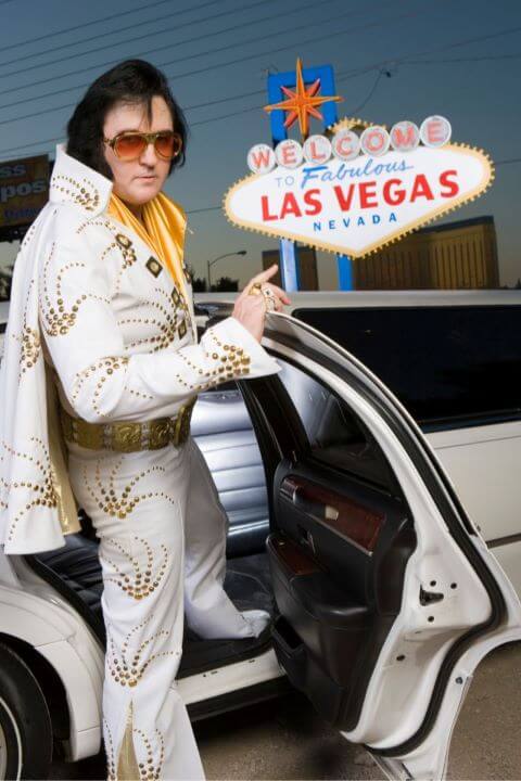 2024 Las Vegas Itinerary 5 Days? No Problem! Start Here! 125 Elvis at las vegas sign.