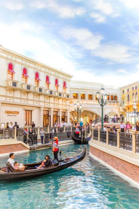 2024 Las Vegas Itinerary 5 Days? No Problem! Start Here! 136 Gondola ride on the canals of the venetian hotel.